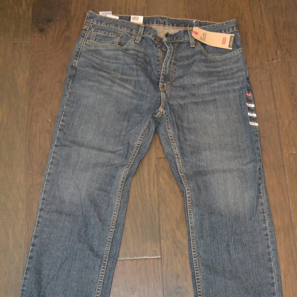 Levi’s 559 Relaxed‎ Straight Leg Stretch Jeans 38 x 32 NWT